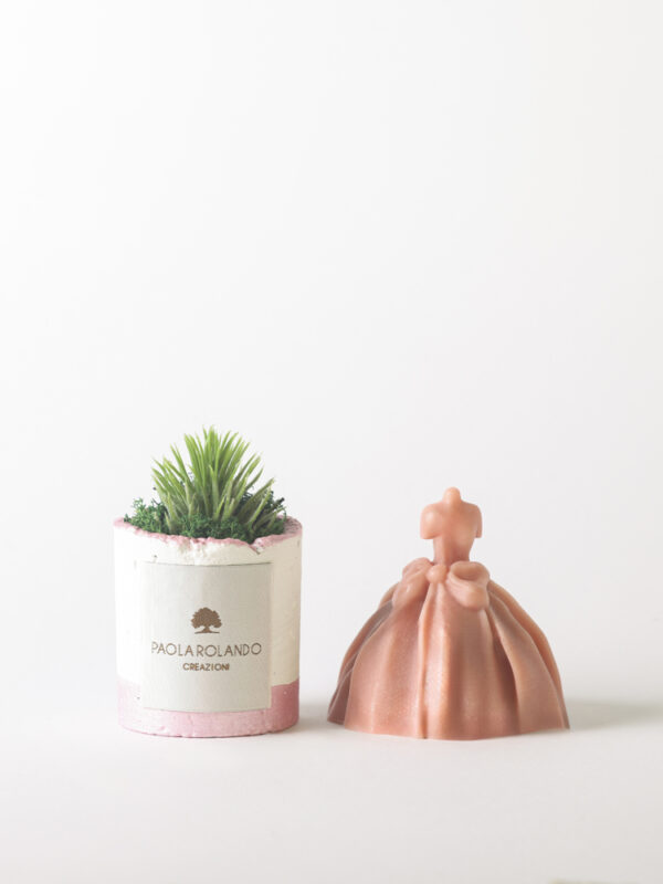 Kit pianta grassa in vasetto di cemento + candela con principessa