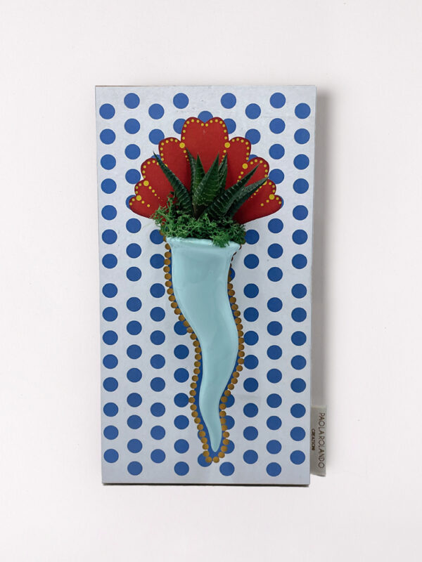 Pianta grassa in cornetto singolo di ceramica su quadro decorato pois 27x14