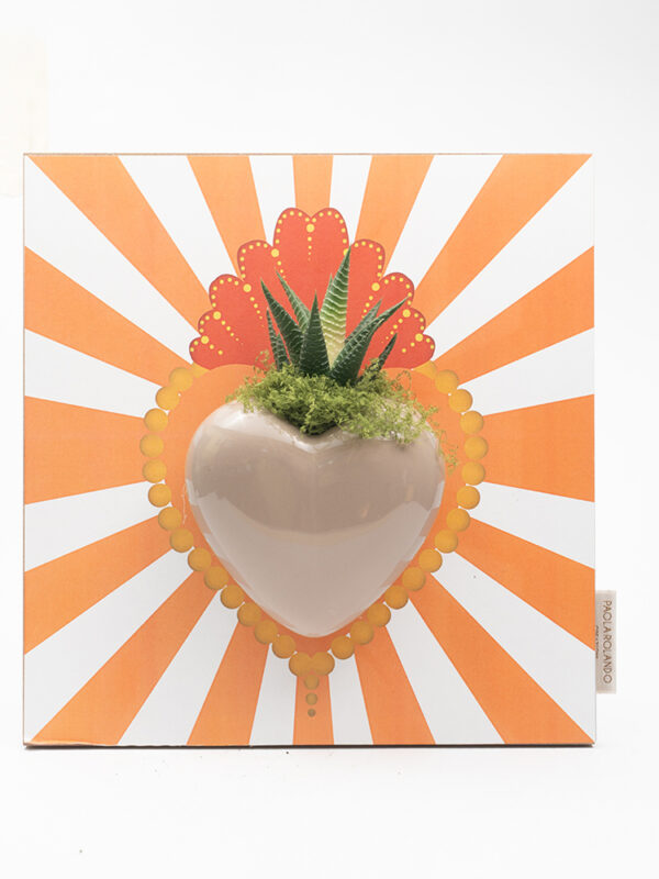 Pianta grassa in cuore di ceramica su quadro decorato 28x27 Radiale